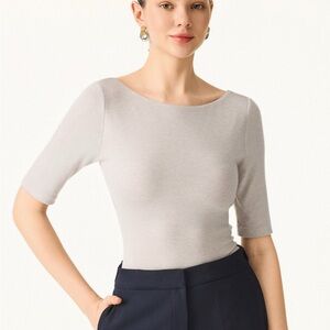 OGL Women's Light Gray Short Sleeve Top